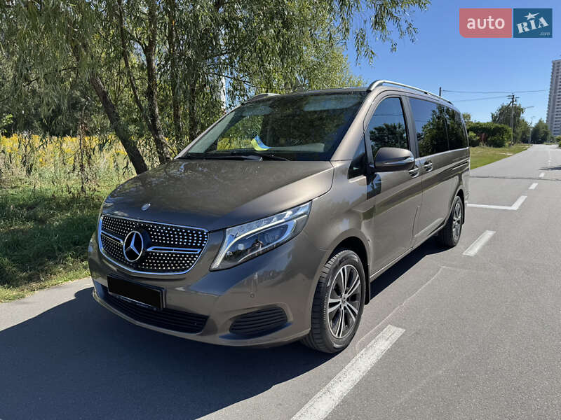 Mercedes-Benz V-Class 2015