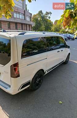 Минивэн Mercedes-Benz V-Class 2015 в 