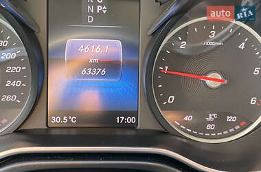 Минивэн Mercedes-Benz V-Class 2023 в 