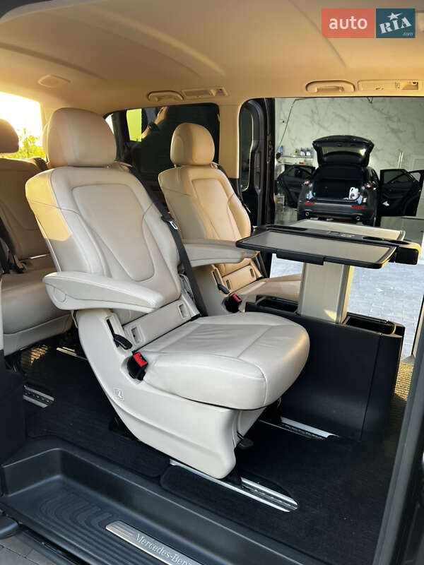 Мінівен Mercedes-Benz V-Class 2014 в Києві фото 9 Мінівен Mercedes-Benz V-Class 2014 в Києві