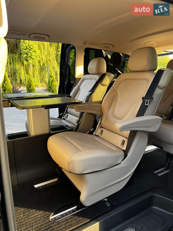 Мінівен Mercedes-Benz V-Class 2014 в Києві фото 13 Мінівен Mercedes-Benz V-Class 2014 в Києві