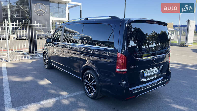 Минивэн Mercedes-Benz V-Class 2017 в Днепре фото 19 Минивэн Mercedes-Benz V-Class 2017 в Днепре