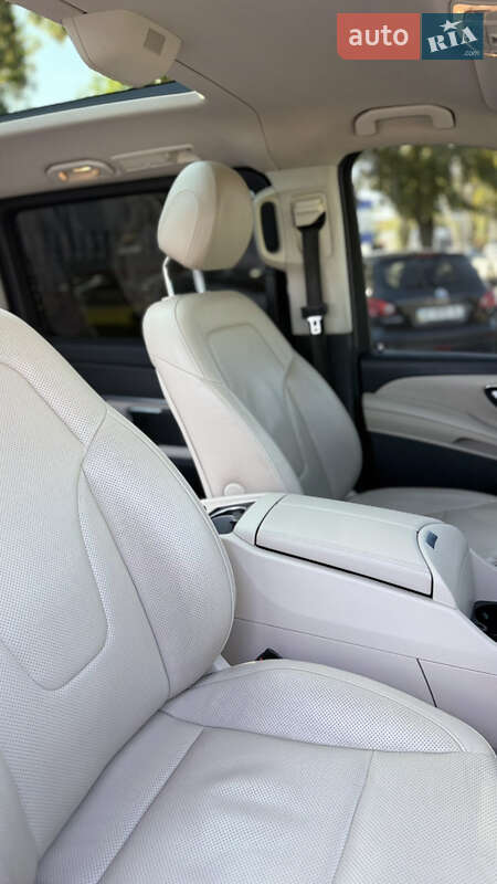 Минивэн Mercedes-Benz V-Class 2017 в Днепре фото 67 Минивэн Mercedes-Benz V-Class 2017 в Днепре