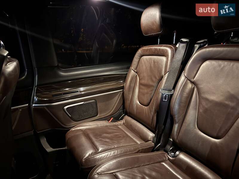 Мінівен Mercedes-Benz V-Class 2015 в Кривому Розі фото 11 Мінівен Mercedes-Benz V-Class 2015 в Кривому Розі