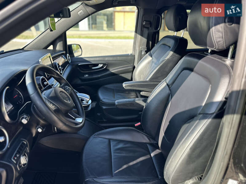 Минивэн Mercedes-Benz V-Class 2015 в Херсоне