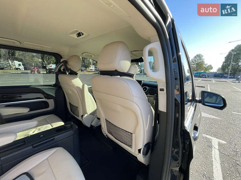 Минивэн Mercedes-Benz V-Class 2018 в Днепре фото 46 Минивэн Mercedes-Benz V-Class 2018 в Днепре