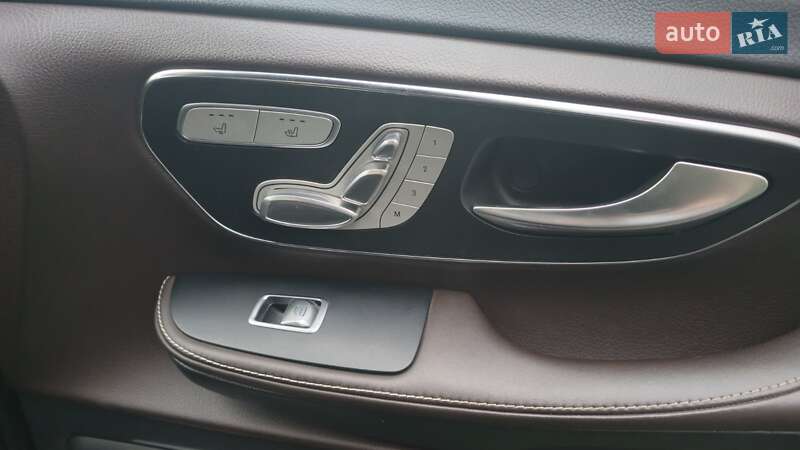 Мінівен Mercedes-Benz V-Class 2015 в Банилові
