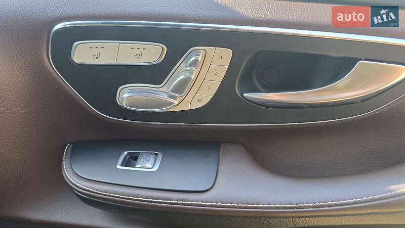 Мінівен Mercedes-Benz V-Class 2015 в Банилові