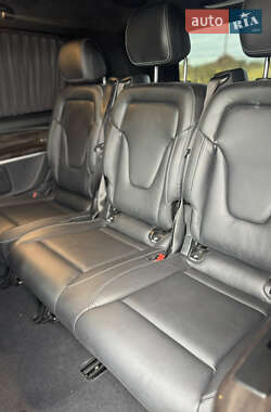 Минивэн Mercedes-Benz V-Class 2021 в 
