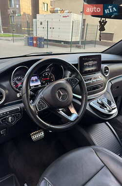 Минивэн Mercedes-Benz V-Class 2017 в 