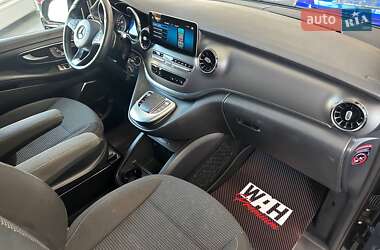 Минивэн Mercedes-Benz V-Class 2021 в 
