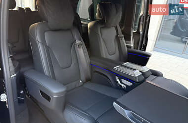 Минивэн Mercedes-Benz V-Class 2025 в 