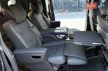Минивэн Mercedes-Benz V-Class 2025 в 