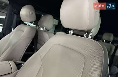 Минивэн Mercedes-Benz V-Class 2019 в 