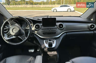 Минивэн Mercedes-Benz V-Class 2017 в 