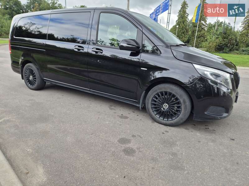 Мінівен Mercedes-Benz V-Class 2017 в Львові