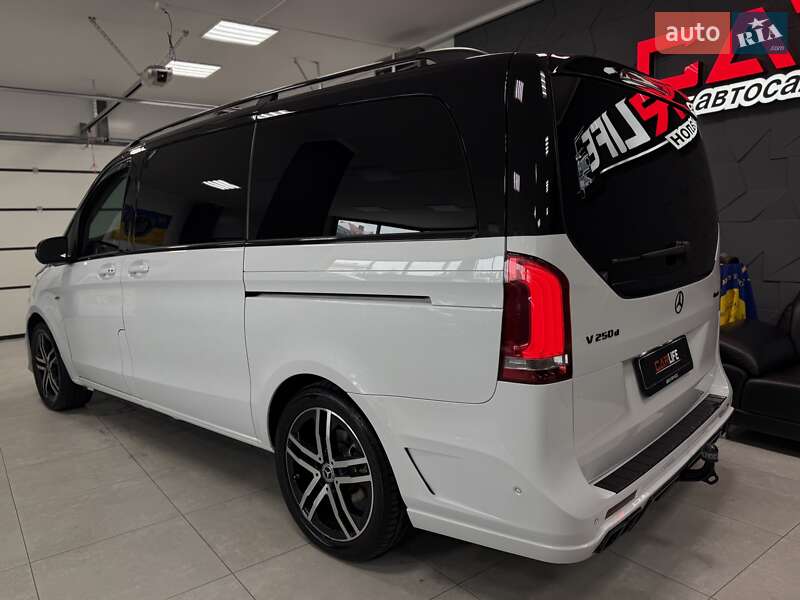 Минивэн Mercedes-Benz V-Class 2015 в Тернополе