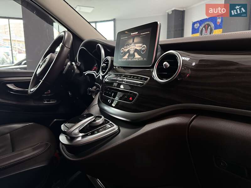 Минивэн Mercedes-Benz V-Class 2015 в Тернополе
