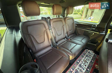 Минивэн Mercedes-Benz V-Class 2016 в 