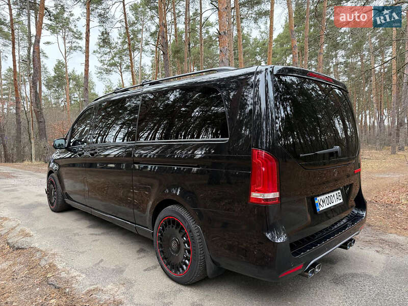 Минивэн Mercedes-Benz V-Class 2021 в Киеве фото 6 Минивэн Mercedes-Benz V-Class 2021 в Киеве