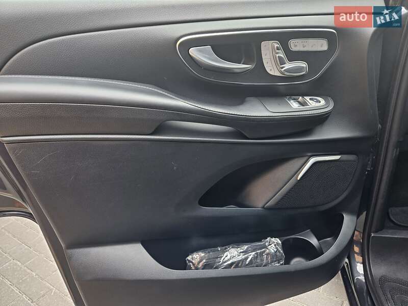 Мінівен Mercedes-Benz V-Class 2020 в Вінниці фото 24 Мінівен Mercedes-Benz V-Class 2020 в Вінниці