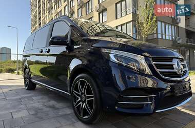 Минивэн Mercedes-Benz V-Class 2019 в 