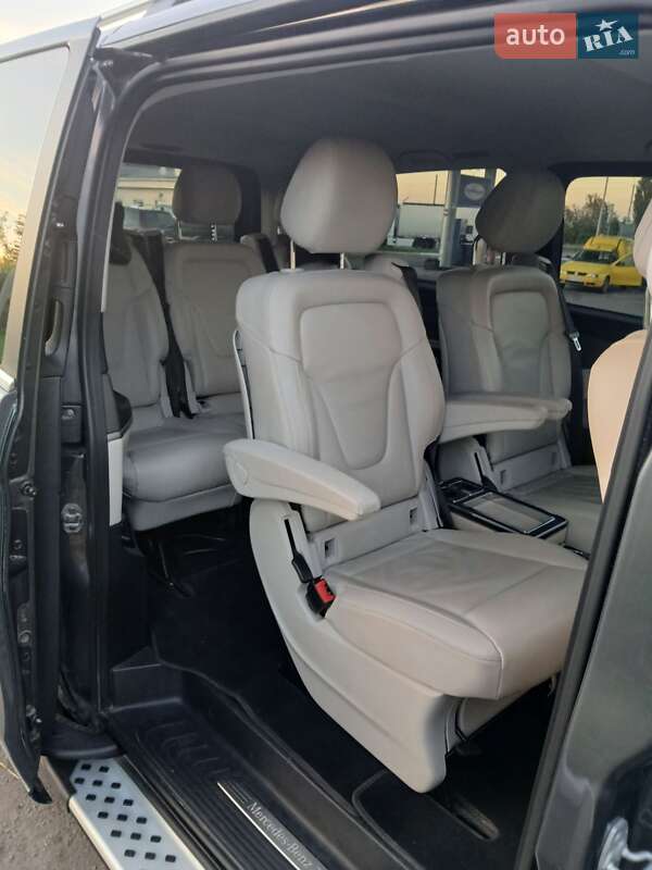 Минивэн Mercedes-Benz V-Class 2014 в Ровно