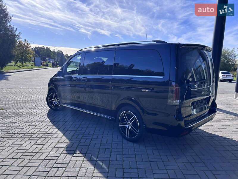 Минивэн Mercedes-Benz V-Class 2024 в Львове