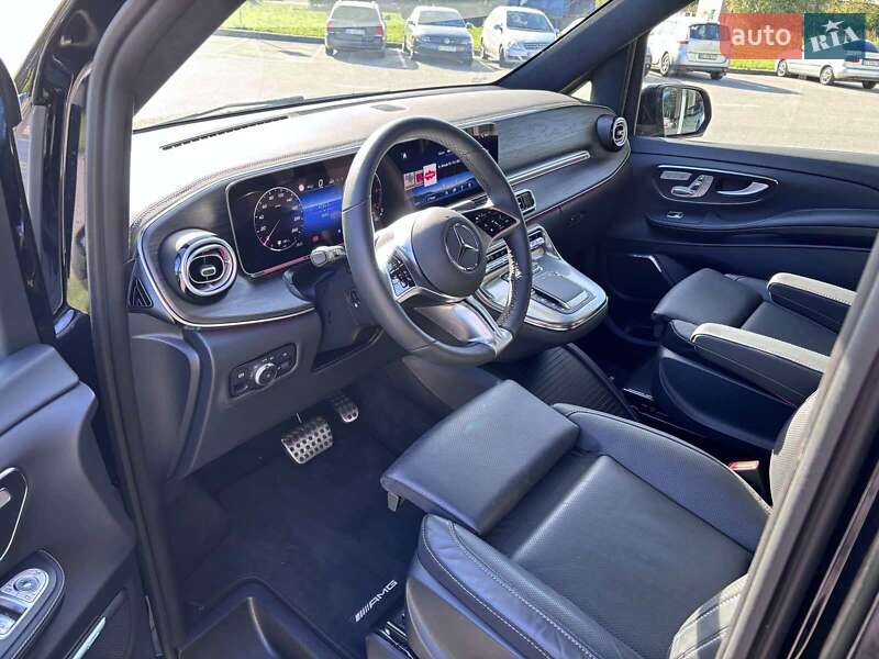 Минивэн Mercedes-Benz V-Class 2024 в Львове