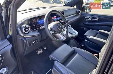 Минивэн Mercedes-Benz V-Class 2024 в 
