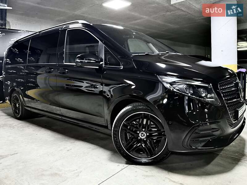 Минивэн Mercedes-Benz V-Class 2024 в Киеве