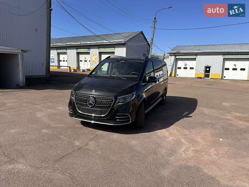 Минивэн Mercedes-Benz V-Class 2024 в Житомире