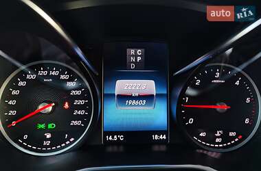 Мінівен Mercedes-Benz V-Class 2021 в 