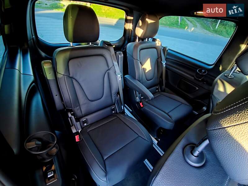 Минивэн Mercedes-Benz V-Class 2021 в Черновцах