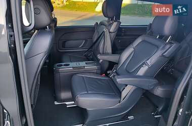 Мінівен Mercedes-Benz V-Class 2021 в 