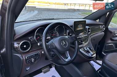 Минивэн Mercedes-Benz V-Class 2016 в 