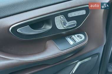 Минивэн Mercedes-Benz V-Class 2016 в 