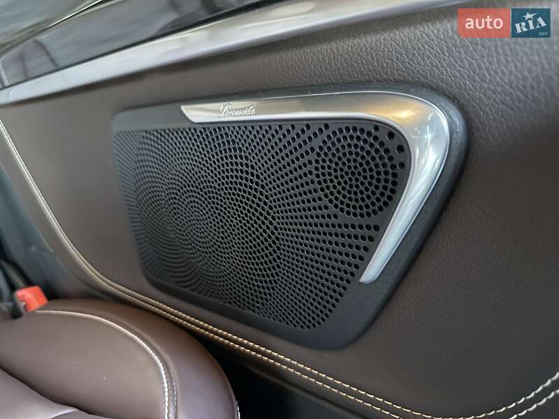 Мінівен Mercedes-Benz V-Class 2016 в Києві