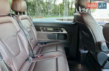 Минивэн Mercedes-Benz V-Class 2016 в 