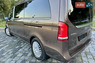 Минивэн Mercedes-Benz V-Class 2016 в 