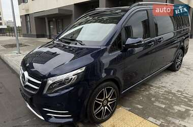 Минивэн Mercedes-Benz V-Class 2018 в 