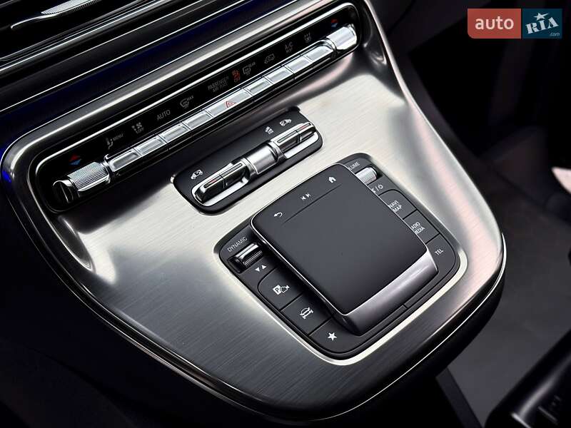 Минивэн Mercedes-Benz V-Class 2025 в Киеве