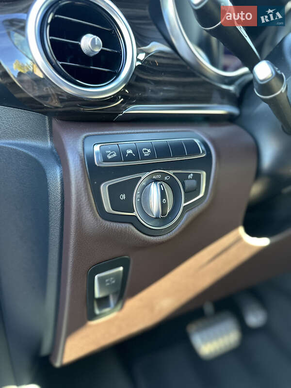 Минивэн Mercedes-Benz V-Class 2017 в Харькове