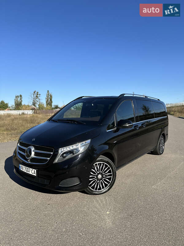 Mercedes-Benz V-Class 2017