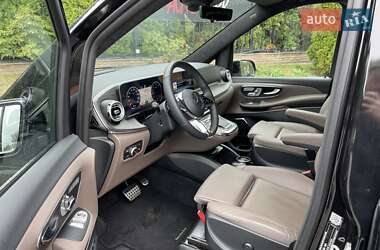 Минивэн Mercedes-Benz V-Class 2025 в 