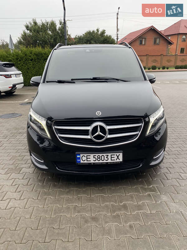 Минивэн Mercedes-Benz V-Class 2018 в 