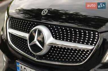 Мінівен Mercedes-Benz V-Class 2020 в 