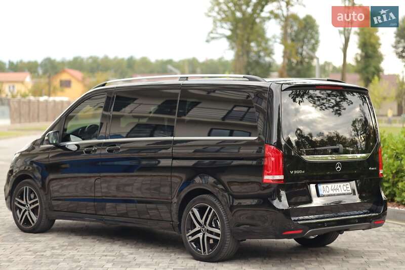 Минивэн Mercedes-Benz V-Class 2020 в Ужгороде