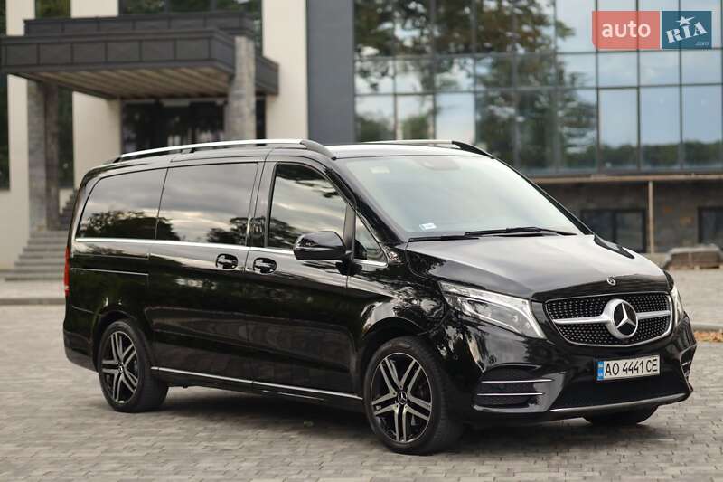 Минивэн Mercedes-Benz V-Class 2020 в Ужгороде