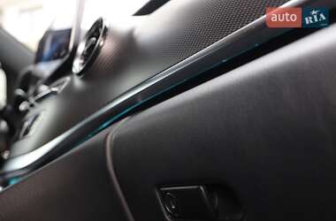 Мінівен Mercedes-Benz V-Class 2020 в 